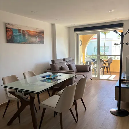 Lilo Apartment *